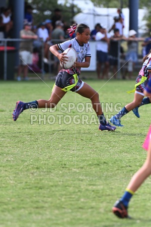 UXE_9102.jpg